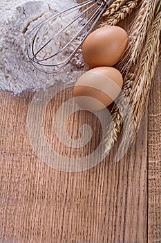 Organized copyspace heaf of four eggs corolla