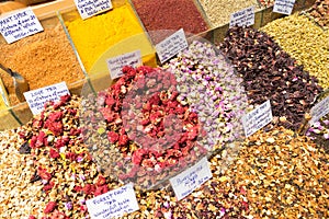 Oriental spices and tea at the Grand Bazaar in Istanbul