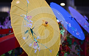 Oriental umbrellas for women who want to shelter from the sun
