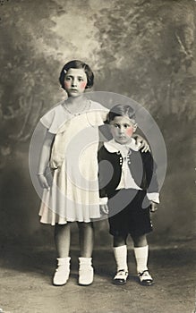 Original 1910 antique photo - Cute kids