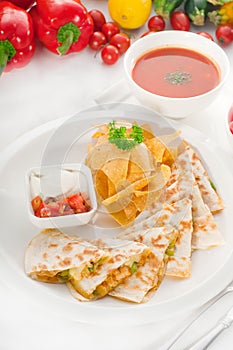 Original Mexican quesadilla de pollo