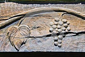 Original Vine and Grape wood engraving