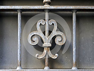 Ornamental metallic grid detail, Rio