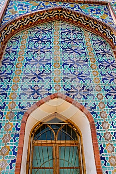 Ornamental mosaic decoration in Middle Asia historical architecture