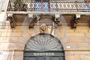 Ornate window above an Enoteca in Verona