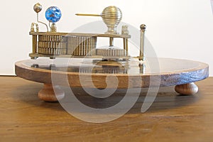 Orrery Ferguson's paradox Machine Model.