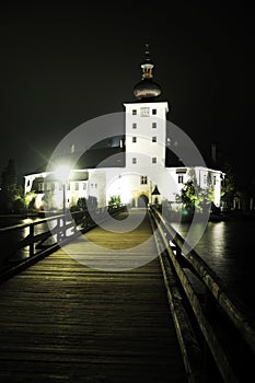 Schloss in der nacht 