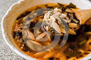 Orzo soup with barley, bulgur and parsley / arpa sehriyeli corba