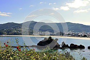 Rocas sobre el Playa de entre en,,.. Europa. Octubre 05 2019 