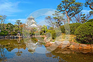 Osaka Castle dates back to 1583, it\'s one of Osaka\'s most popular hanami spots during the cherry