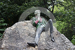 Oscar Wilde monument