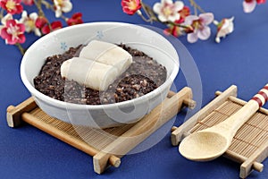 Oshiruko, sweet red-bean soup with rice cake