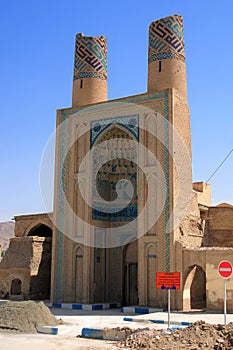 Oshtorian Friday Mosque is located in Humeyn, Iran.