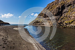 Osin Bay connecting the village of Saksun with the Atlantic Ocean. Saksun, Faroe Islands