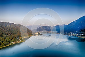 Ossiacher See in KÃ¤rnten. Scenic summertime panorama of Lake Ossiach