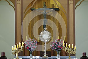 Ostensorial adoration in the catholic church