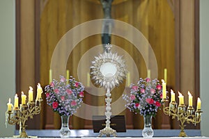 Ostensorial adoration in the catholic church