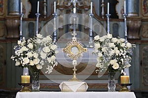 Ostensorial adoration in the catholic church