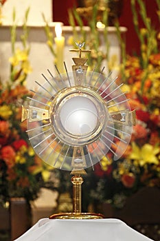 Ostensorial adoration in the catholic church