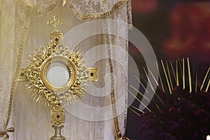Ostensorial adoration in the catholic church - Holy Week