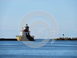 Oswego Pierhead Lighthouse rebuilt in 1934