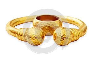 Ottoman gold bracelet and ring
