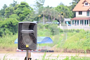 Outdoor Black Speaker Cabinet for Event Sound Amplification