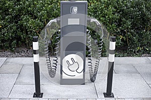 outdoor charging stations for electric vehicles