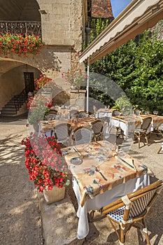 Outdoor French restaurant