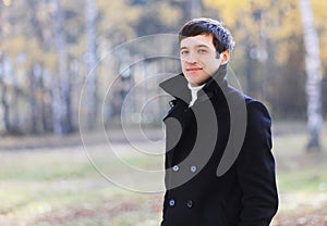 Outdoor portrait of stylish confident man