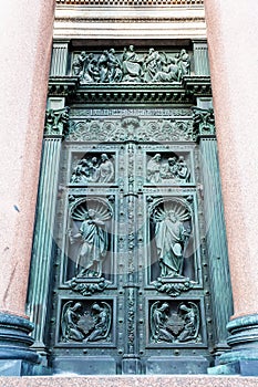 outdoor southern doors of Saint Isaac's Cathedral