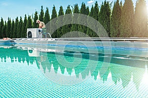 Outdoor Swimming Pool Heating by Heat Pump