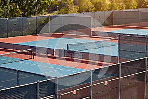 Outdoor tennis court with nobody in Malibu