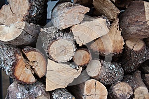 Outdoor woodpile