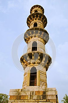 Outer view of Ek Minar Ki Masjid Mosque, built by Bahadur Shah 1526-36 AD on a high plinth has a single minaret. Champaner, Gu