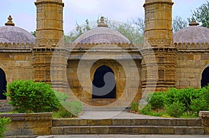 Outer view of Sahar ki masjid. UNESCO protected Champaner - Pavagadh Archaeological Park, Gujarat, India