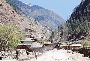 1977. The outskirt of the village of Manikaran.