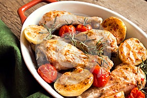 Oven baked chicken with vegetables