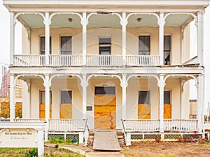 Overcast view of The broken Flanner House