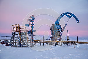 Overhaul of gas wells, coiled tubing installation, Gas-hole prevented spotter. Oil, gas industry. Gas well of high pressure,