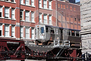 Overhead commuter train in Chicago photo