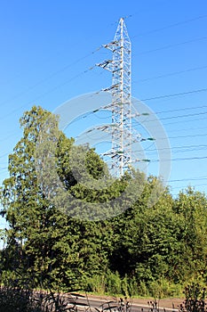 Overhead power transmission line support