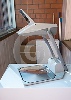 Overhead Projector for presentation at home on balcony