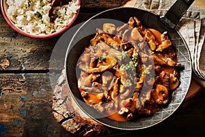 Overhead view of a pan full of zurich ragout