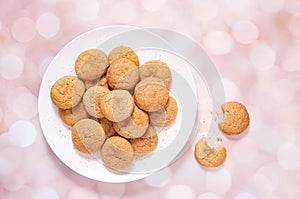 Overhead view of snickerdoodle cookies