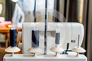 Overlock sewing machine