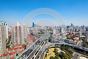 Overpass at the intersection of two viaducts