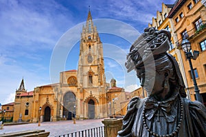 Oviedo Cathedral and Regenta statue in Asturias