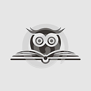 owl face and open book vector