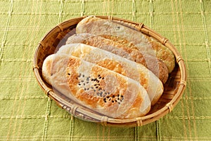 Ox-tongue-shaped pastry